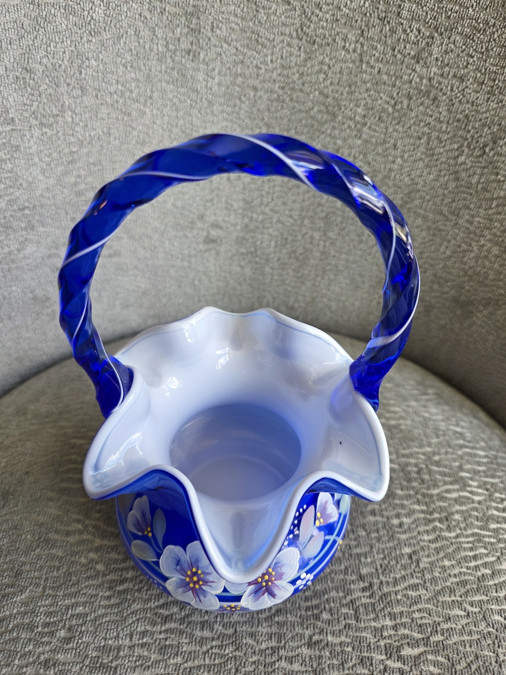Beautiful Fenton Milk Glass Cobalt Blue Floral Hand Painted Legacy Collection - Picture 3 of 16